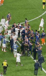 1761537448928425771.gif yamal 3.gif