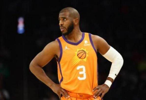 开云APP-手部受伤保罗含糊其辞 旧伤复发或成季后赛隐患？